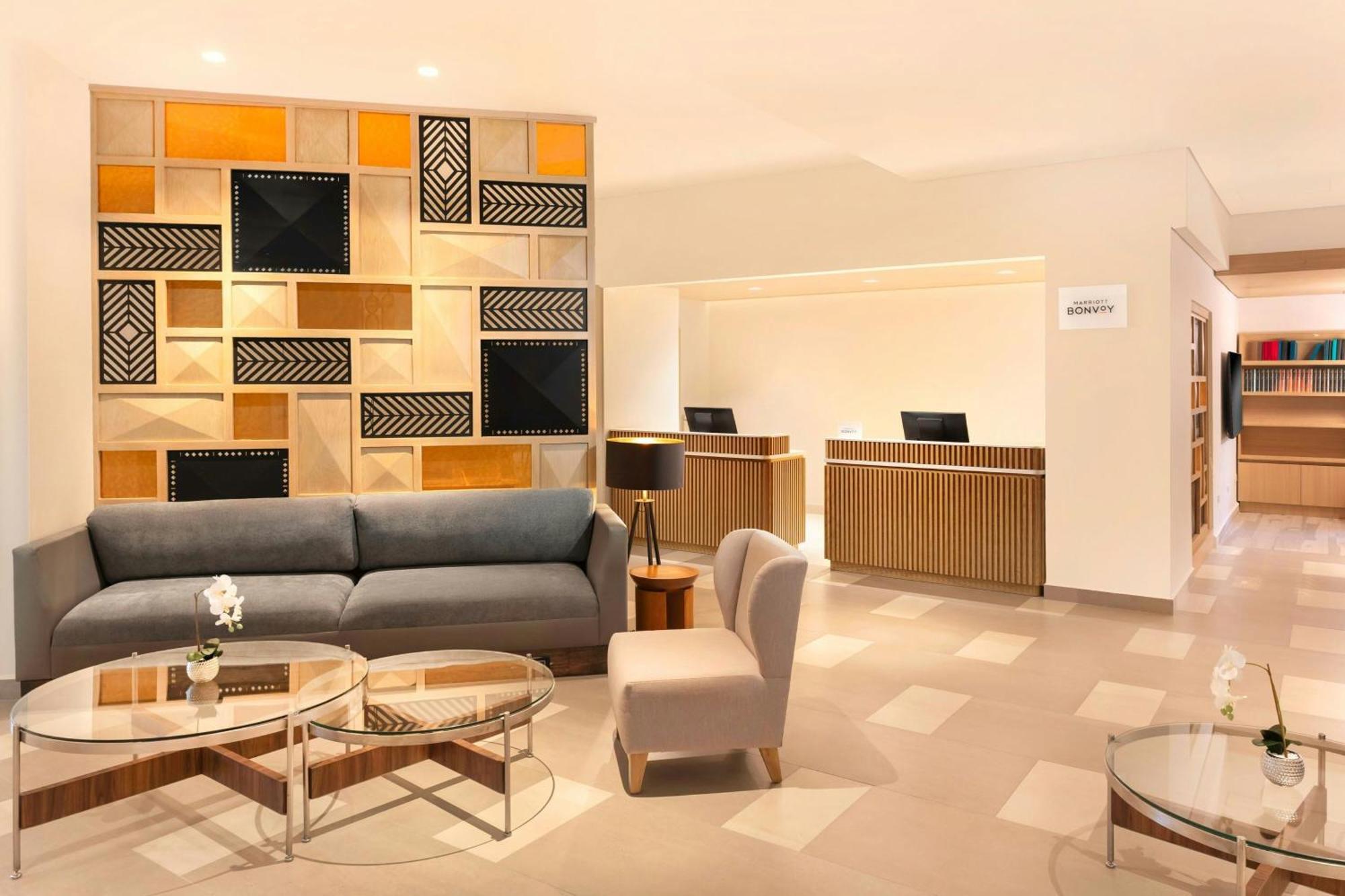 Courtyard By Marriott Puebla Las Animas Exterior foto